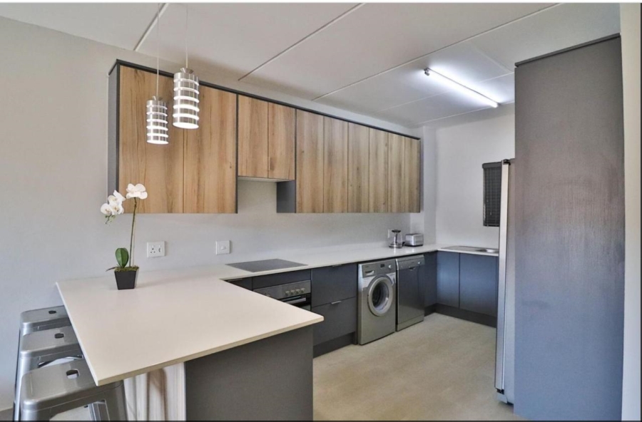 To Let 2 Bedroom Property for Rent in Melodie North West